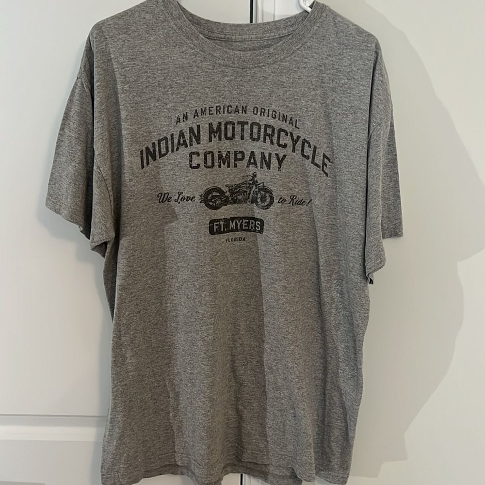 Vintage style Indian motorcycle Ft Myers Florida gray T shirt-L slim fit
